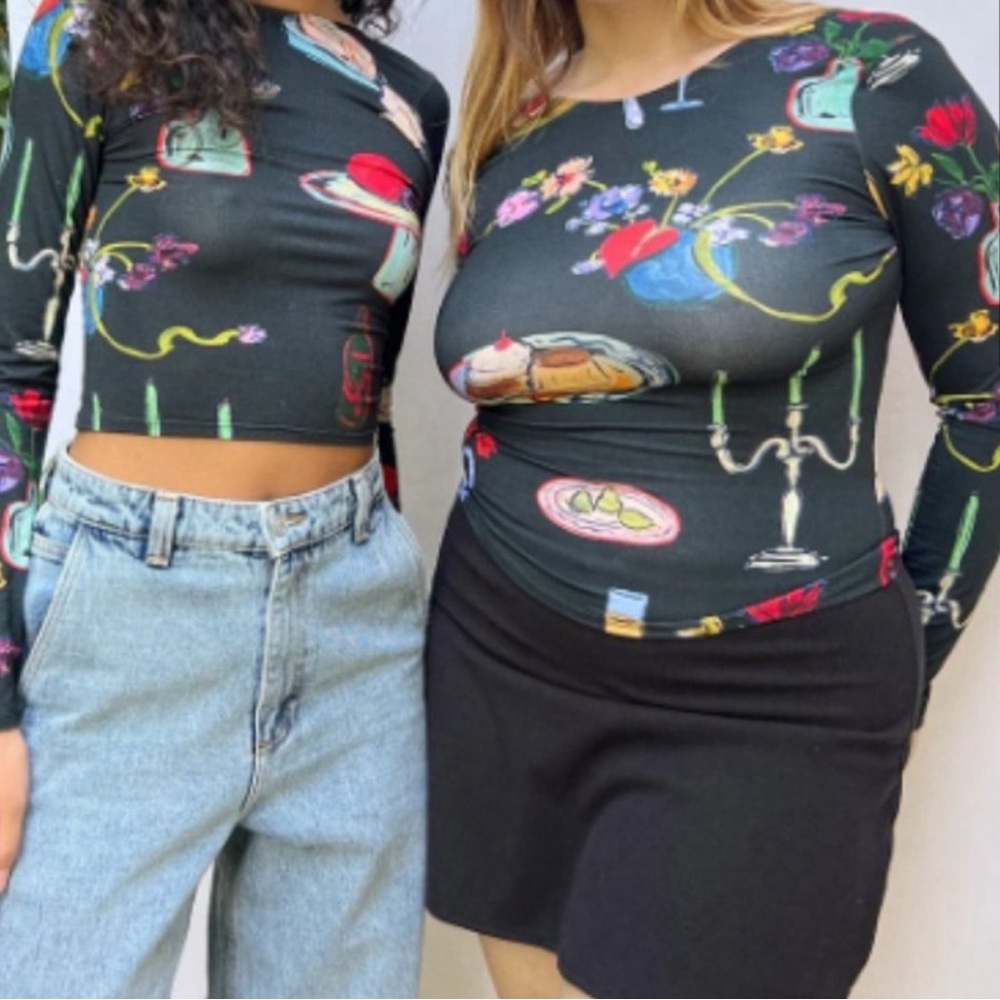 Lisa Says Gah  Rowan Black Patterned Crop Top - Picture 2 of 4
